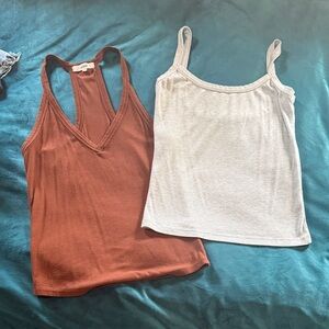 Two Joah Brown Tanks Medium